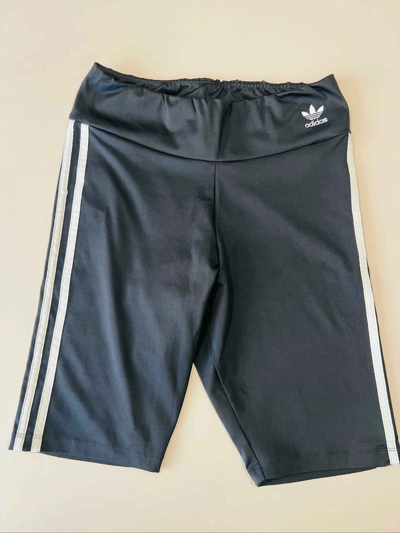 Short cycliste / Legging court Adidas Originals 3 bandes noir - Taille M (40/42)